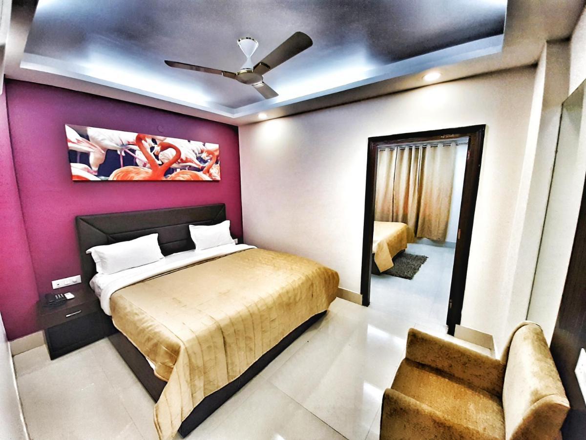 Hotel Aerocity Purple Orchid Nueva Delhi Exterior foto